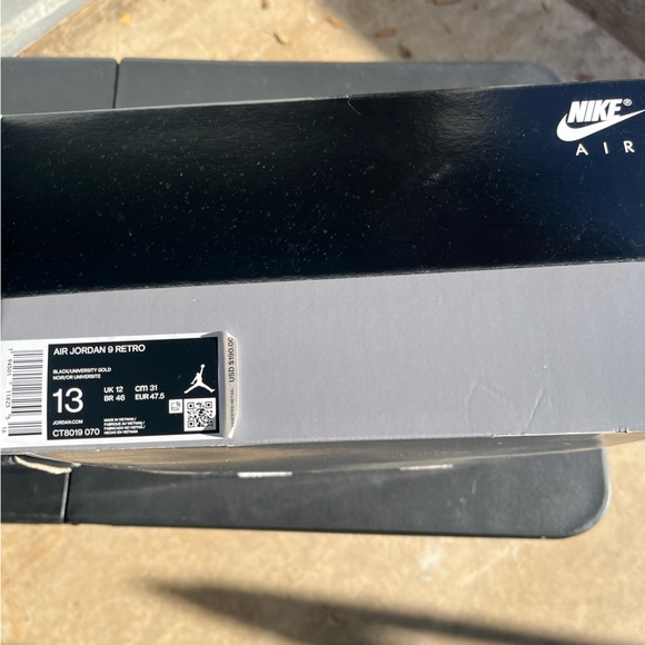 White/Infrared Jordan 6. Good Condition. - Picture 3 of 3